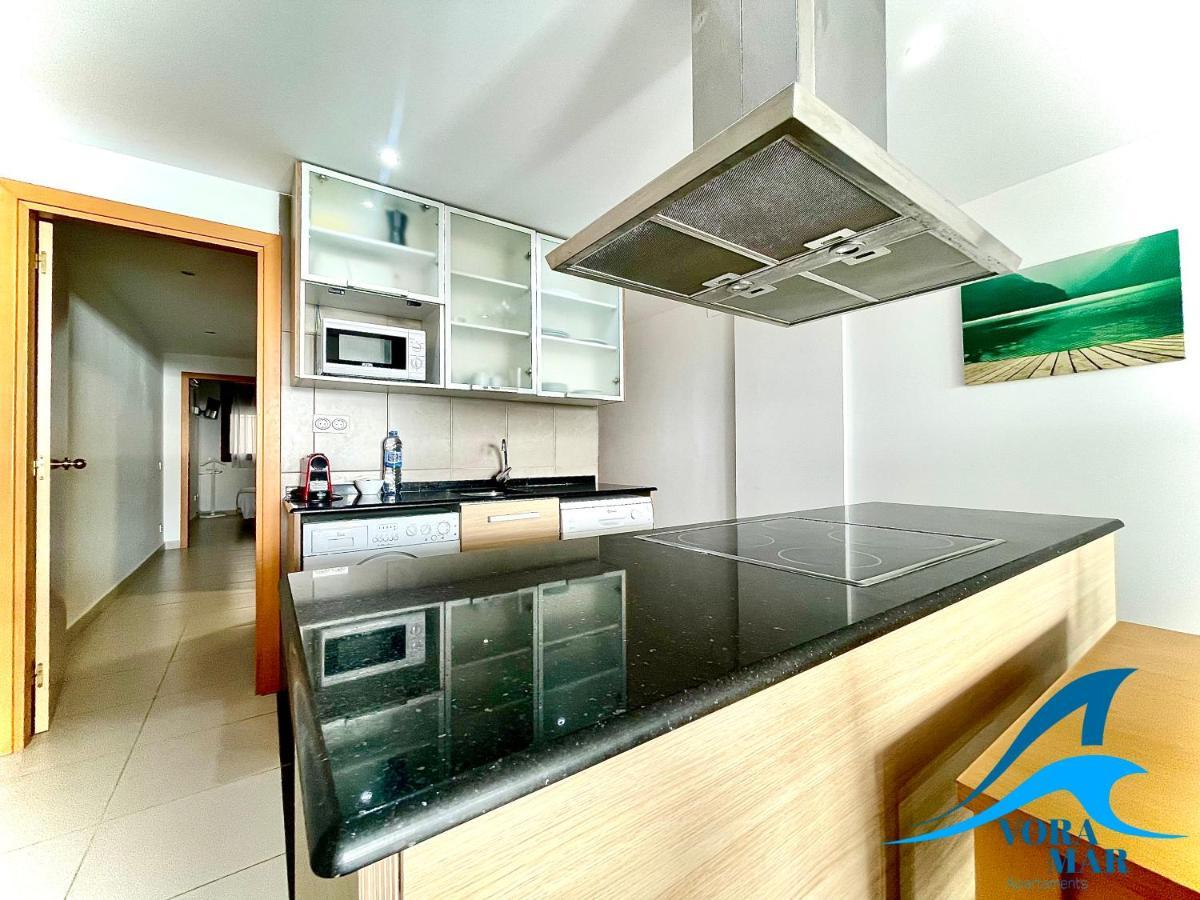 Apartaments Voramar 2 กัมบริลส์ ภายนอก รูปภาพ