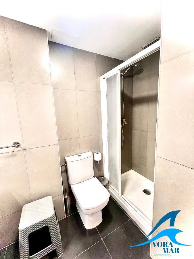 Apartaments Voramar 2 กัมบริลส์ ภายนอก รูปภาพ